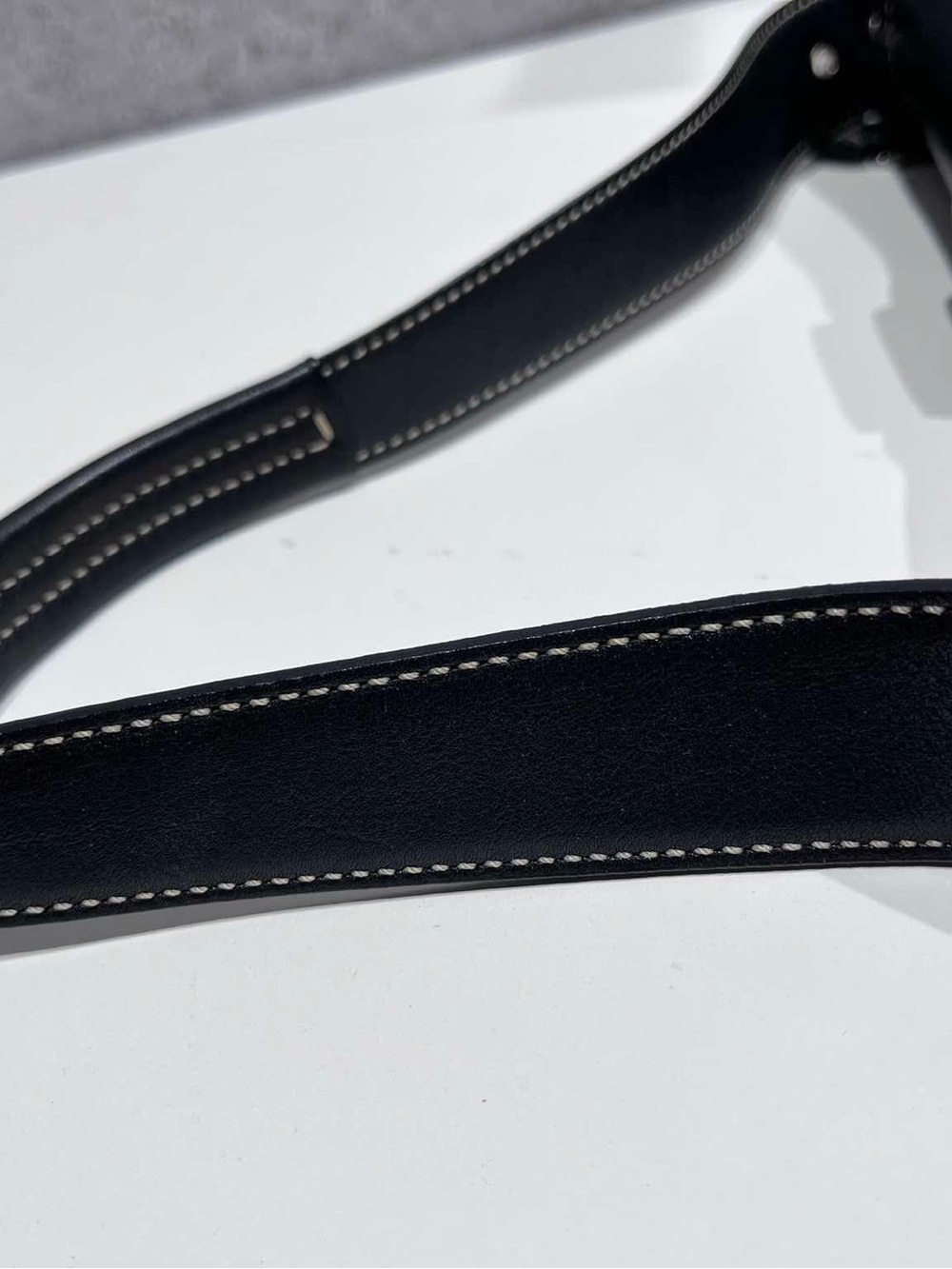 COACH Black Leather Shoulder Bag with Silver Buckle - Picture 6 of 12